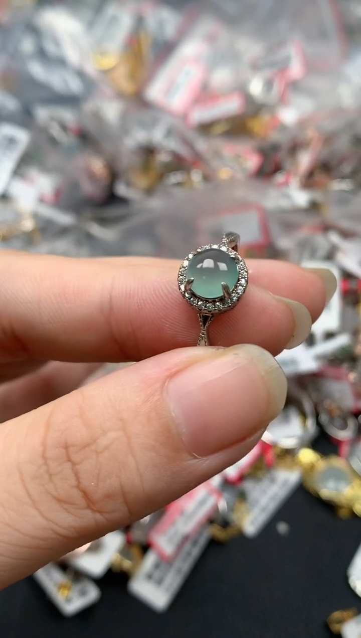 翡翠戒指银S925镶嵌天然A货缅甸翡翠