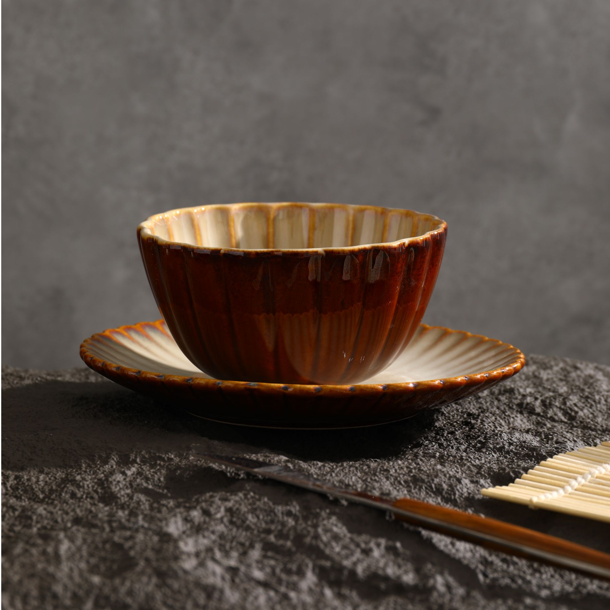 焦糖色碗花瓣米饭碗一人食碗盘陶瓷盘子点心盘耐高温陶瓷碗菜盘