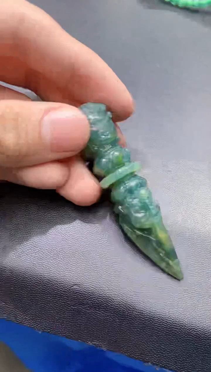 颈饰未镶嵌翡翠天然缅甸翡翠a货