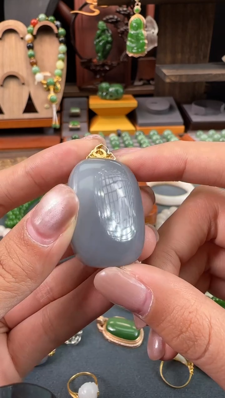 【闪购商品】和田玉吊坠未镶嵌1