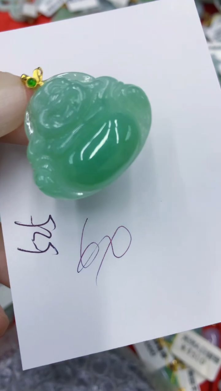 翡翠未镶嵌颈饰111111111111