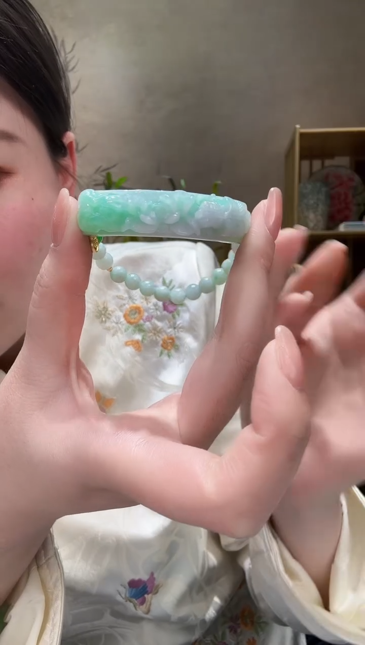 【闪购商品】翡翠颈饰未镶嵌手牌