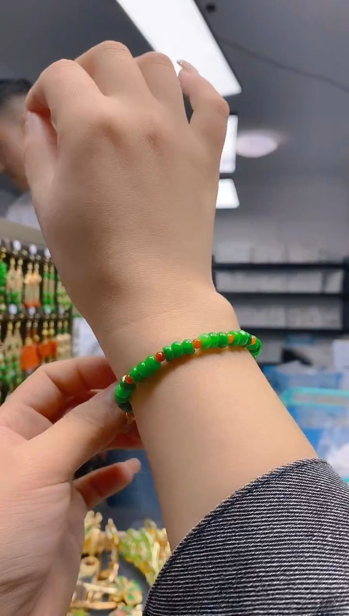 【闪购商品】翡翠耳饰合金0204翡翠手链