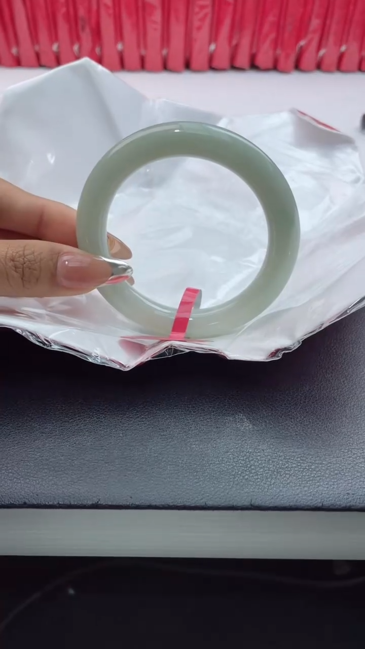 【闪购商品】翡翠手镯未镶嵌1翡翠手镯
