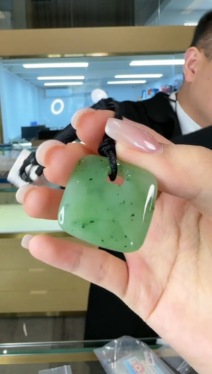 【闪购商品】和田玉吊坠未镶嵌0116-052