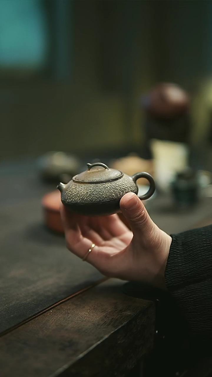 【闪购商品】潘正老紫泥手捏柴烧正把