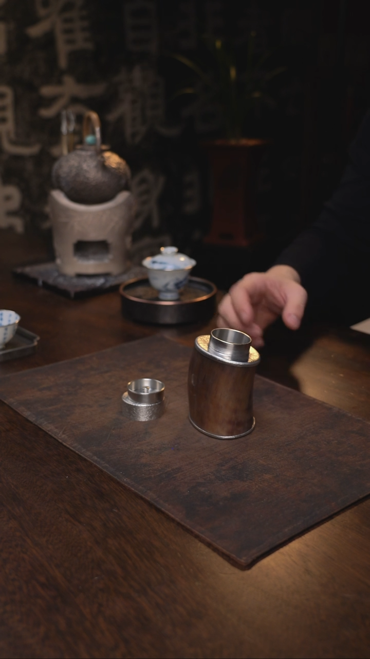 牛角包锡茶叶罐茶仓1