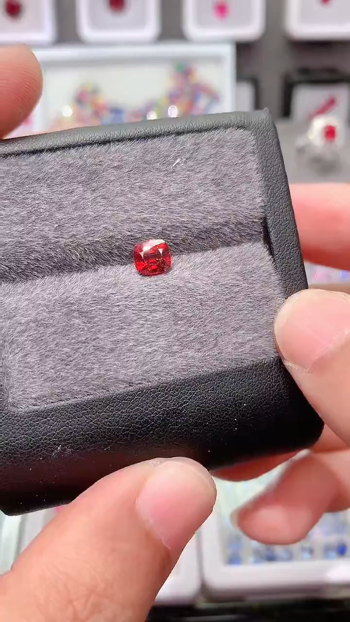 【闪购商品】尖晶石裸石未镶嵌绝地1.12