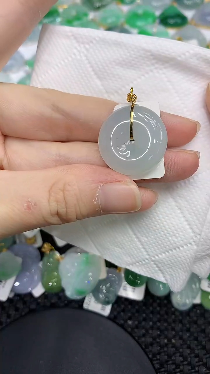 颈饰18K金镶嵌翡翠11111111