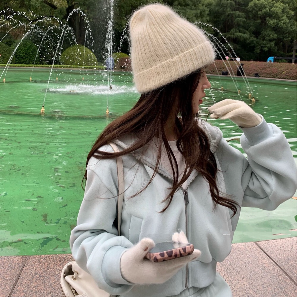 （600-699号）休闲网红帽子秋冬女千金风冬季加厚圆领时尚套装