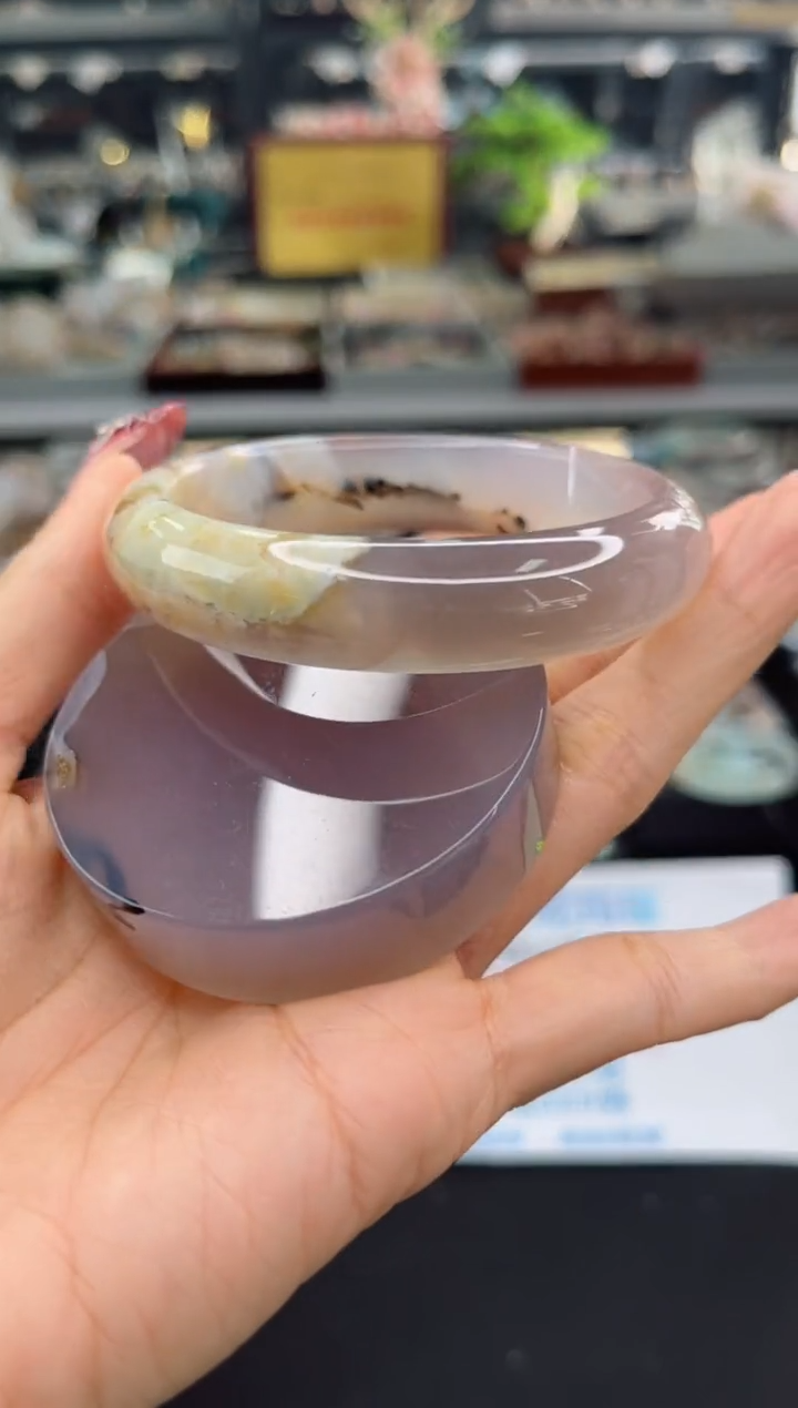 【闪购商品】石英质玉手镯未镶嵌60圈口（赠品镯心）32786