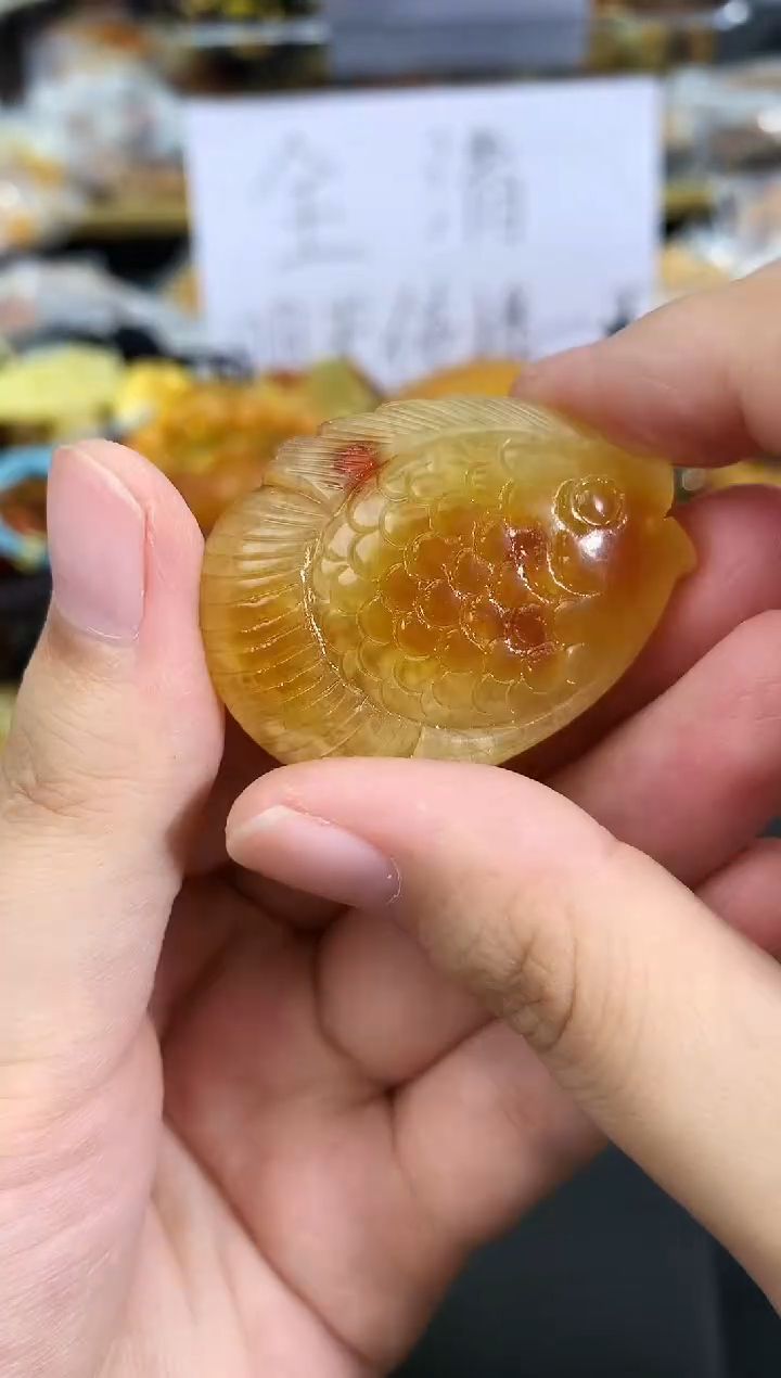 蜜蜡未镶嵌珠宝奇石53