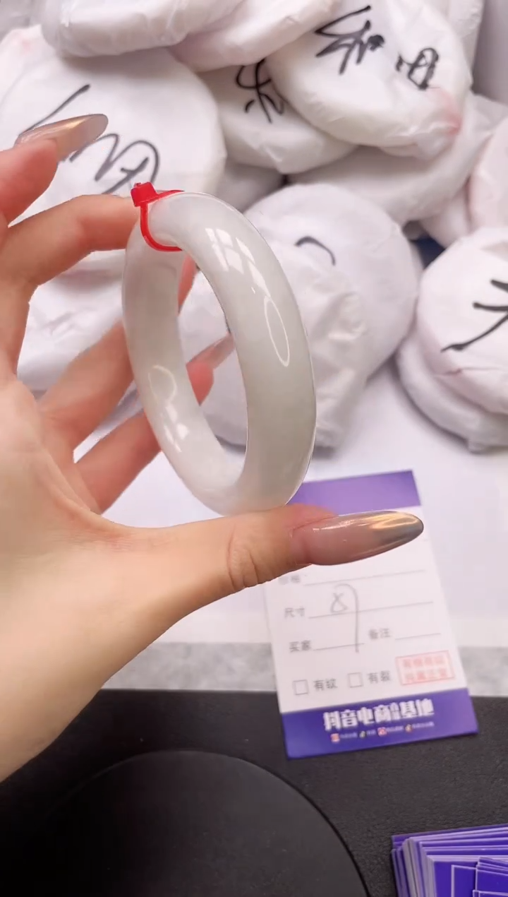 【闪购商品】和田玉手镯未镶嵌11K222-57