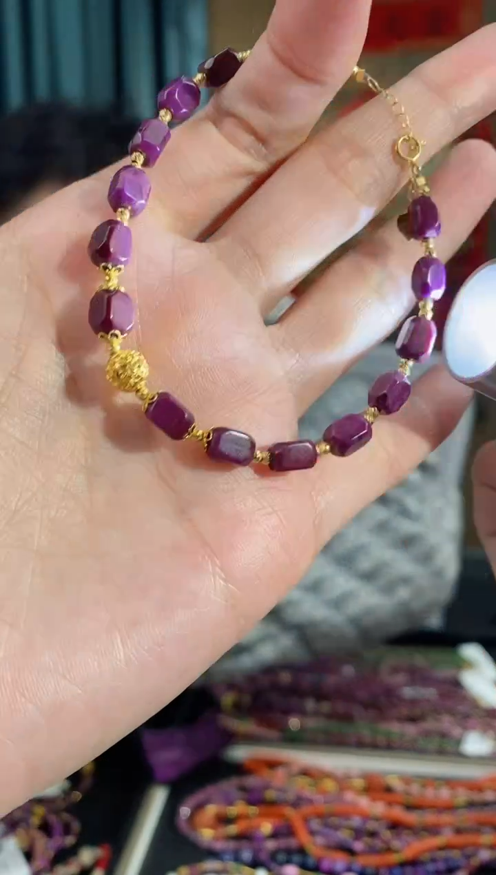 【闪购商品】苏纪石（舒俱来）手链18K金镶嵌834多样性发其一