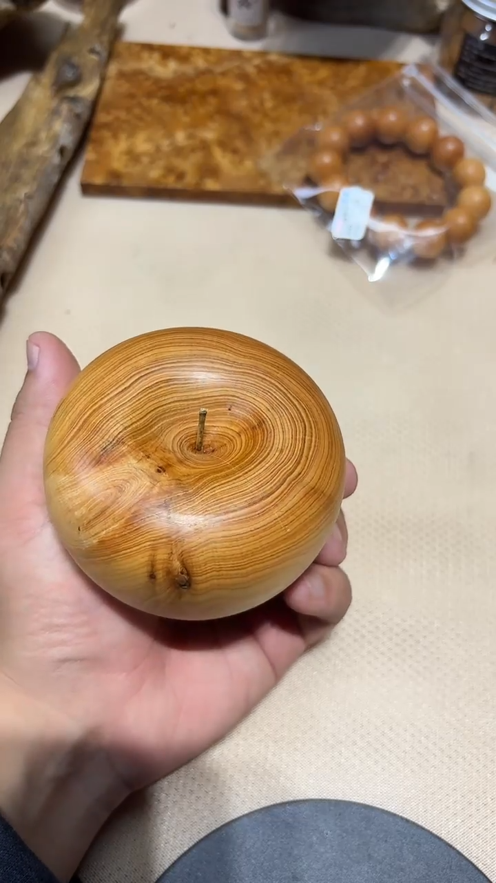 柏木（崖柏）南太行崖柏苹果手把件摆件