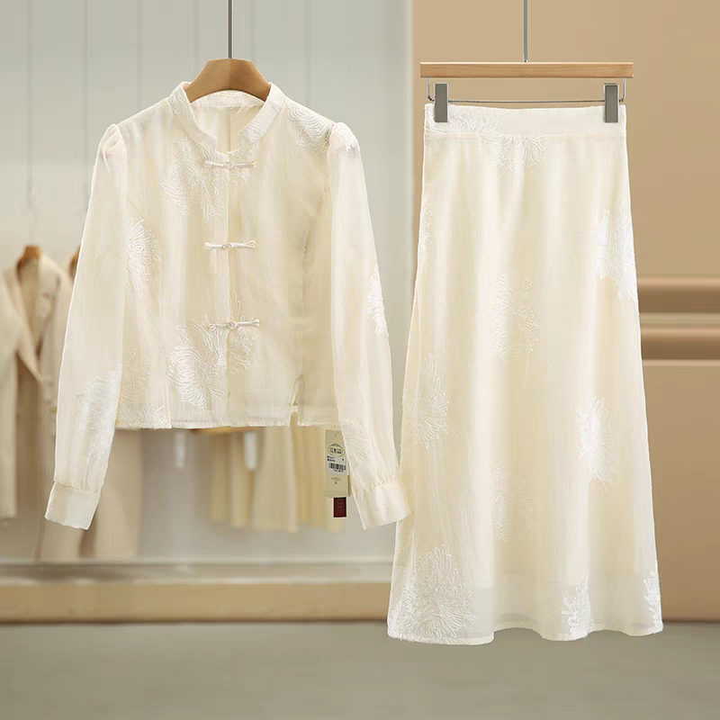新中式盘扣提花衬衣半身裙时尚两件套装春装2025