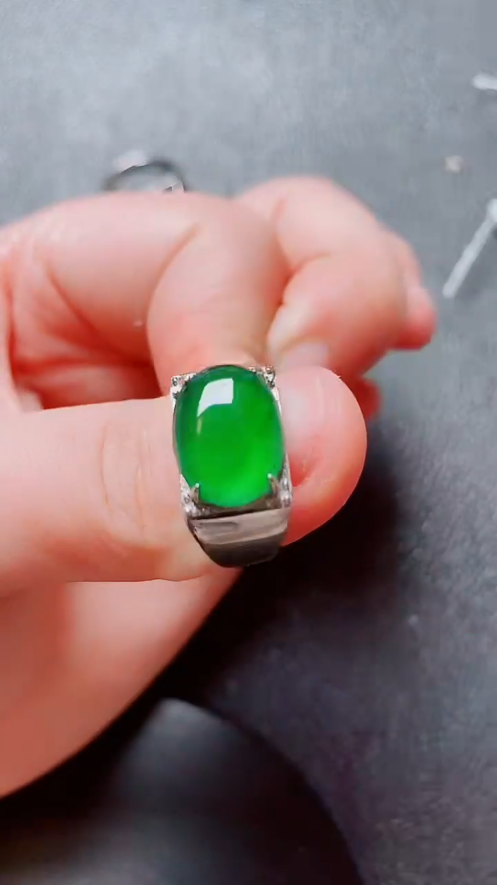 翡翠戒指银S925镶嵌翡翠