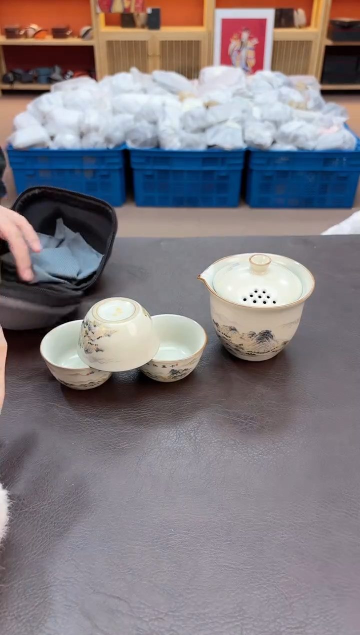 【闪购商品】摆件瓷SC1111111111111