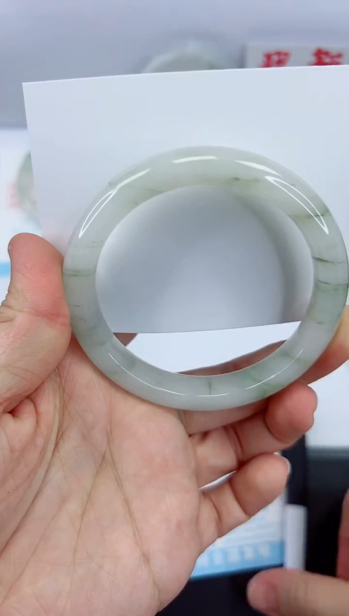 【闪购商品】石英质玉手镯未镶嵌278-59.8