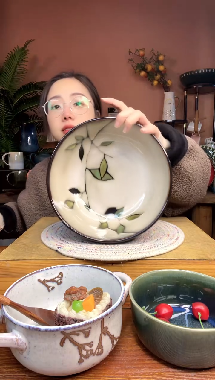 陶瓷9英寸手绘竹叶大汤碗 微瑕疵