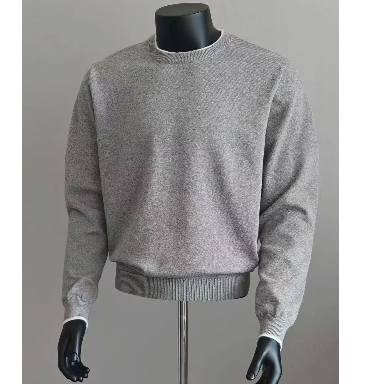 乔家男士圆领撞色毛衣