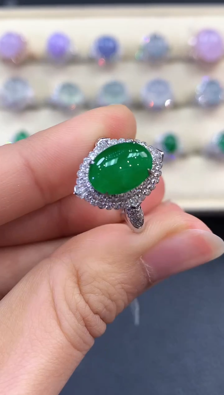 【闪购商品】翡翠戒指18K金镶嵌 B128   