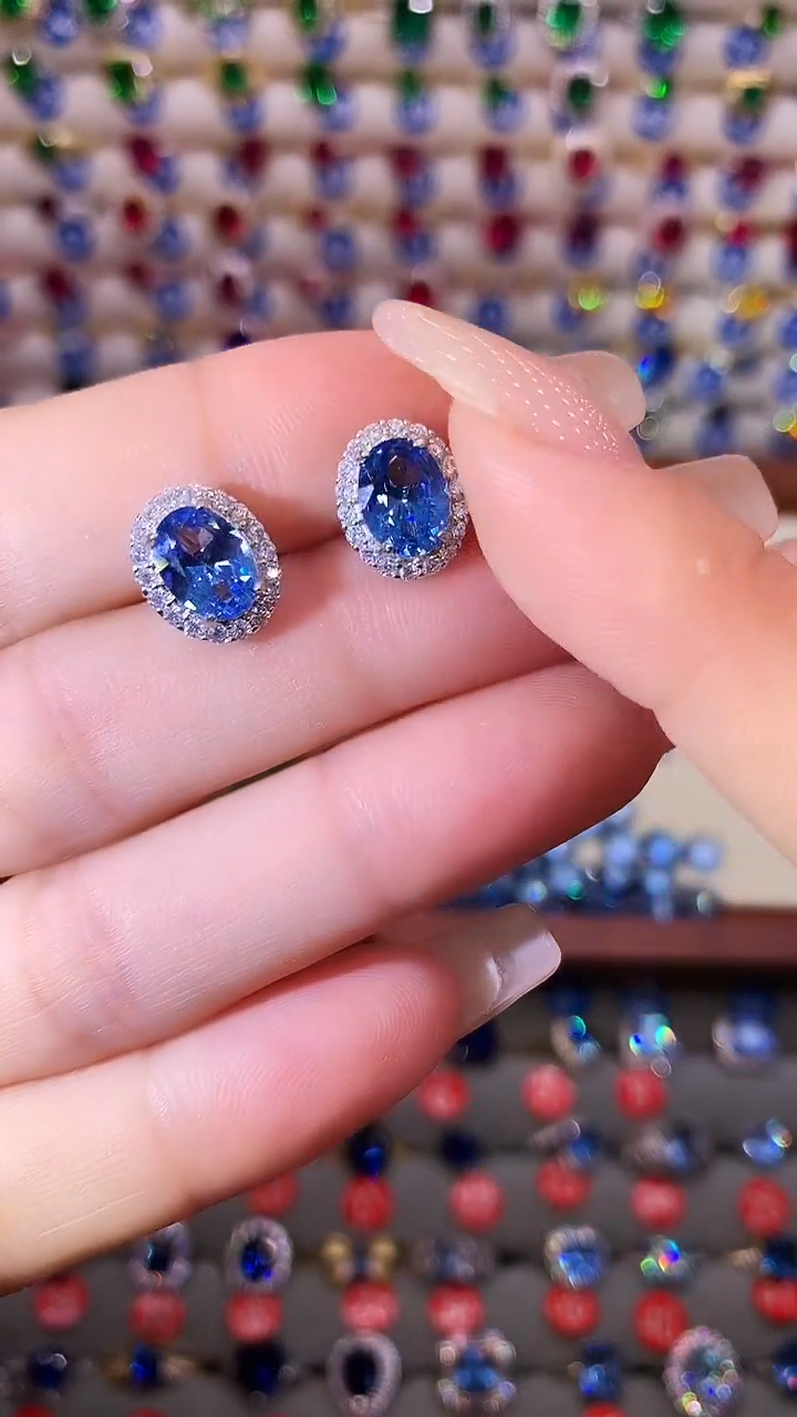 海蓝宝石耳饰银S925镶嵌........