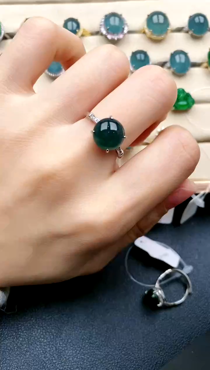 【闪购商品】翡翠戒指银S925镶嵌.....