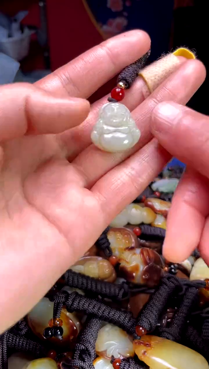 【闪购商品】和田玉颈饰未镶嵌3213