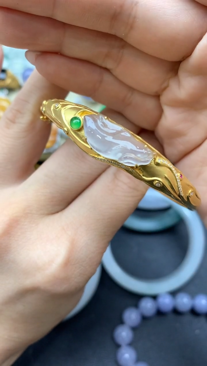 【闪购商品】翡翠手镯18K金镶嵌431-中国好珍宝