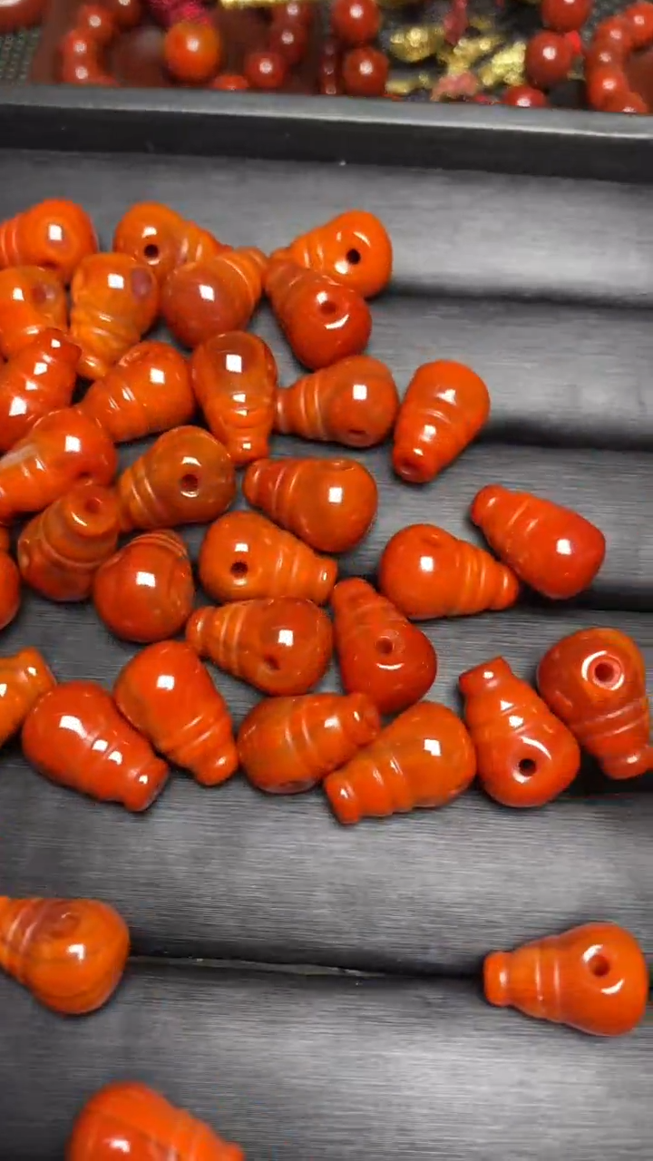 未镶嵌手串南红玛瑙冰飘三通