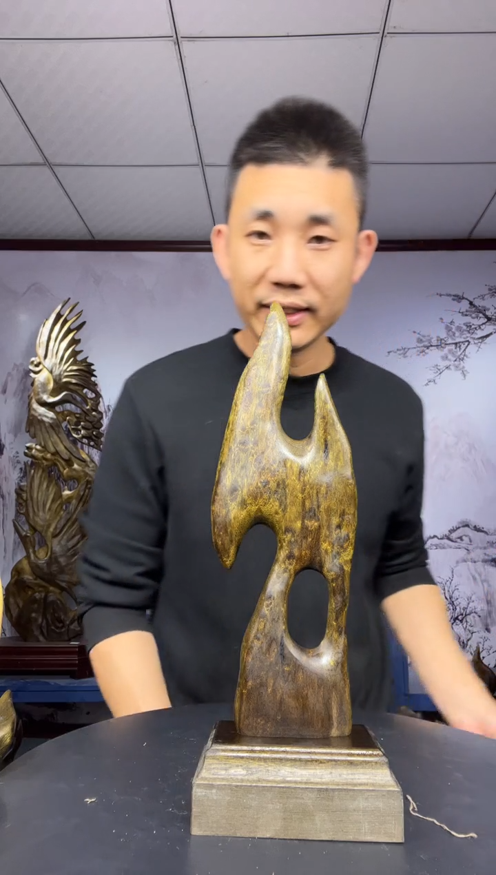 金丝楠木雕款跬**旅金丝楠木工艺品摆件