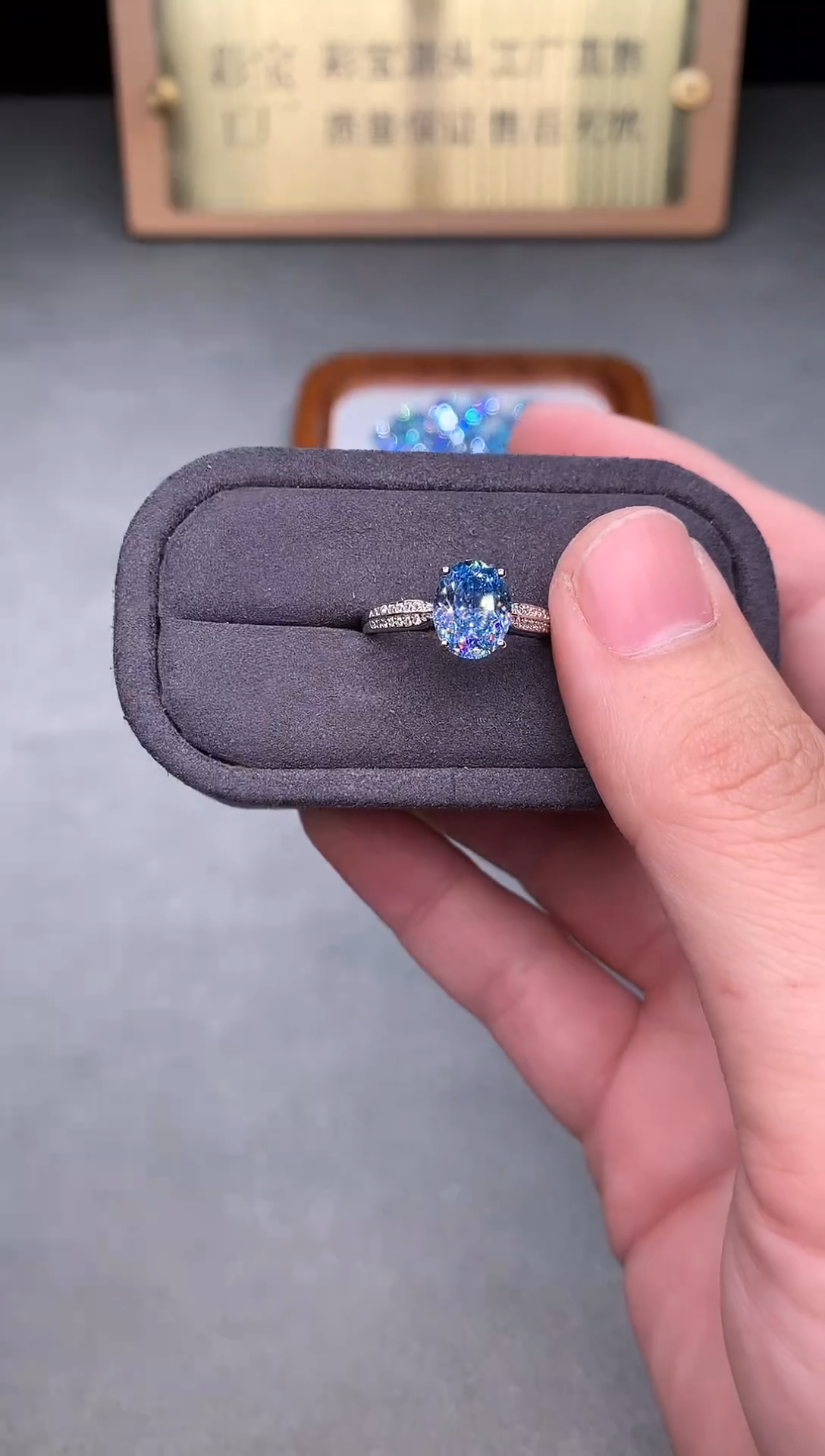 银S925镶嵌戒指海蓝宝石2222