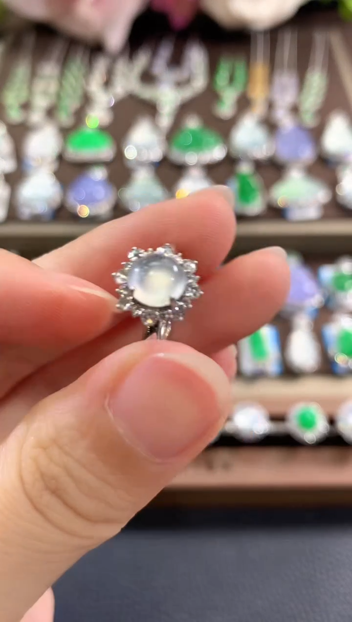 18K金镶嵌戒指翡翠g28