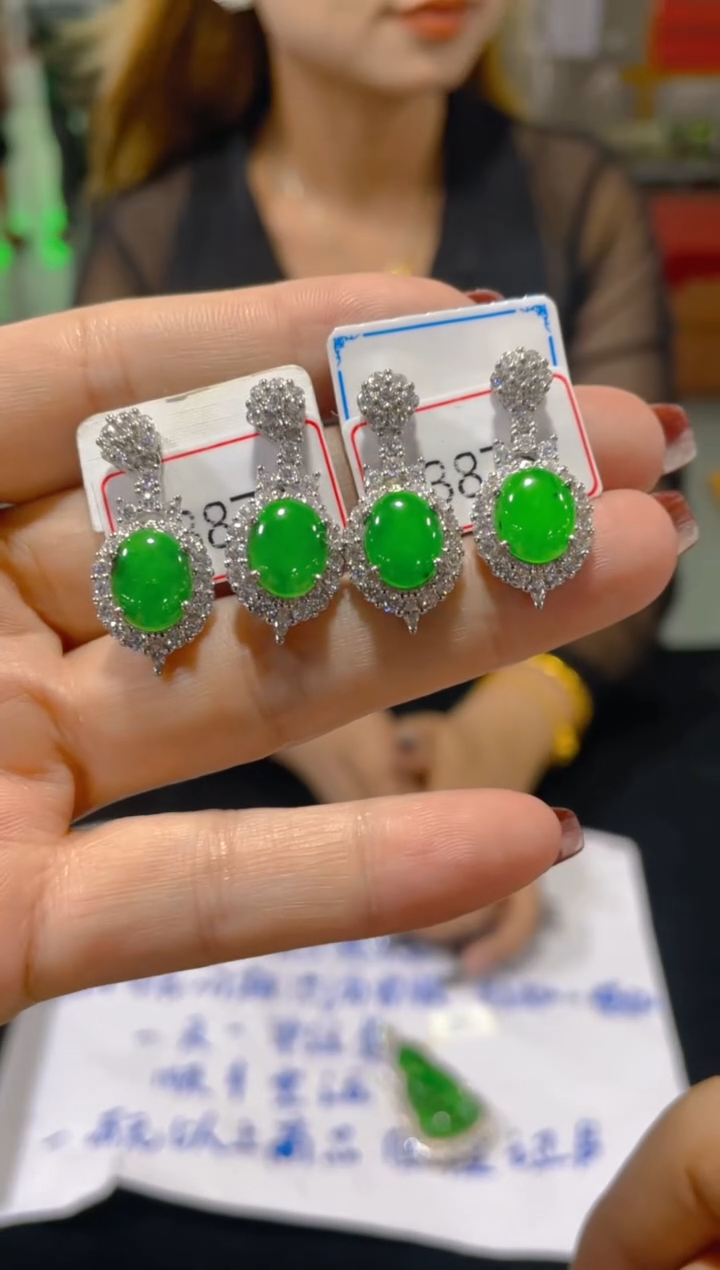 定制翡翠未镶嵌天然A货翡翠（多样性发货拍一件发件）