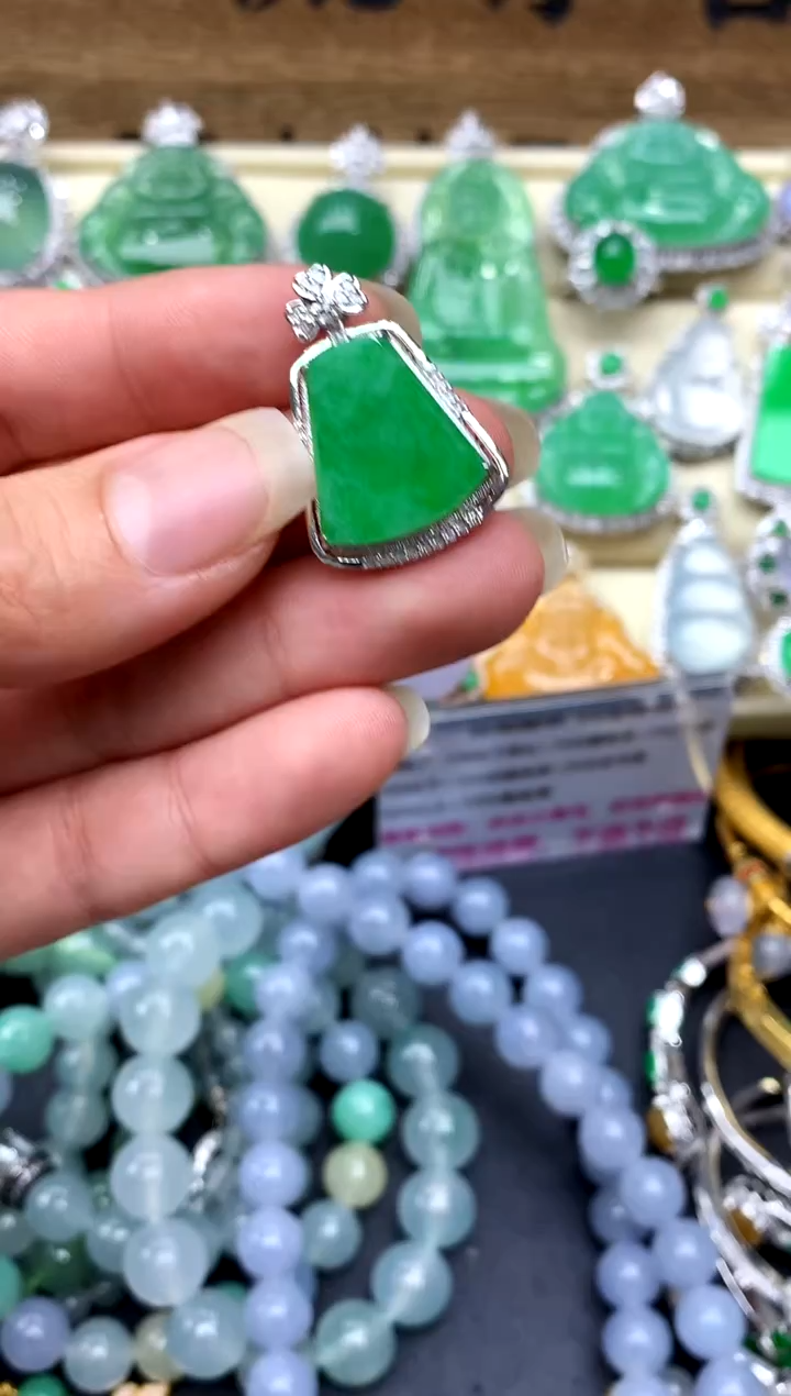 【闪购商品】翡翠颈饰18K金镶嵌342-中国好珍宝