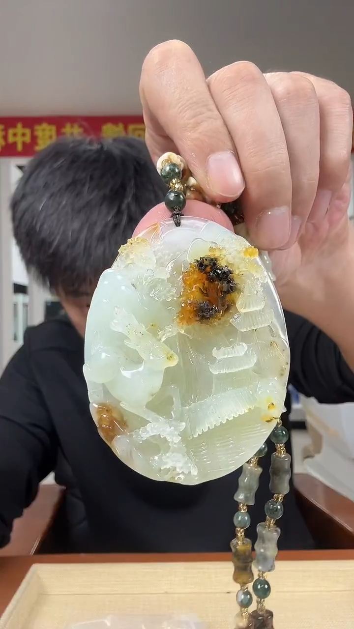 未镶嵌岫玉其它多样性发货一件