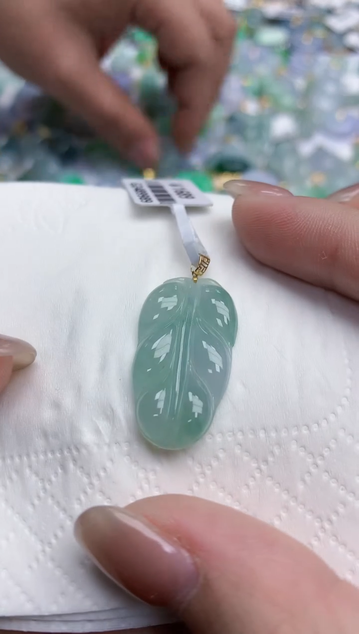 【闪购商品】翡翠颈饰18K金镶嵌天然缅甸翡翠A货