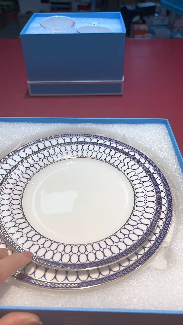 【闪购商品】瓷片锅碗瓢盆一件不剩