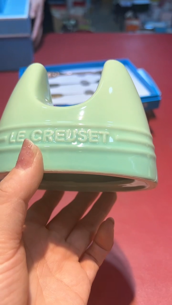 【闪购商品】瓷片锅碗瓢盆一件不剩