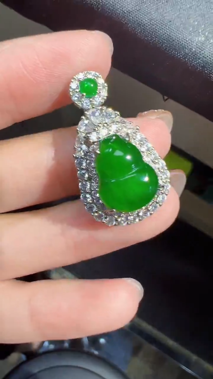 【闪购商品】定制翡翠未镶嵌葫芦商品多样性发货1