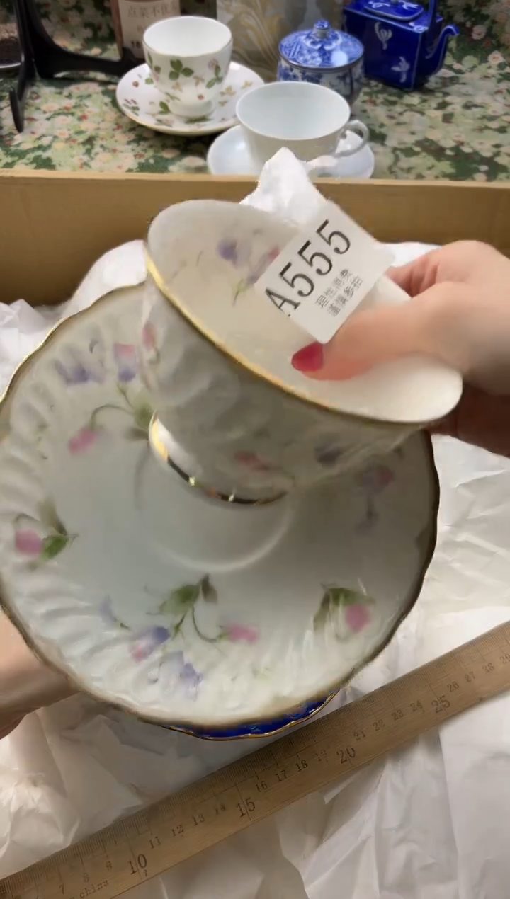 瓷片h**u       A555