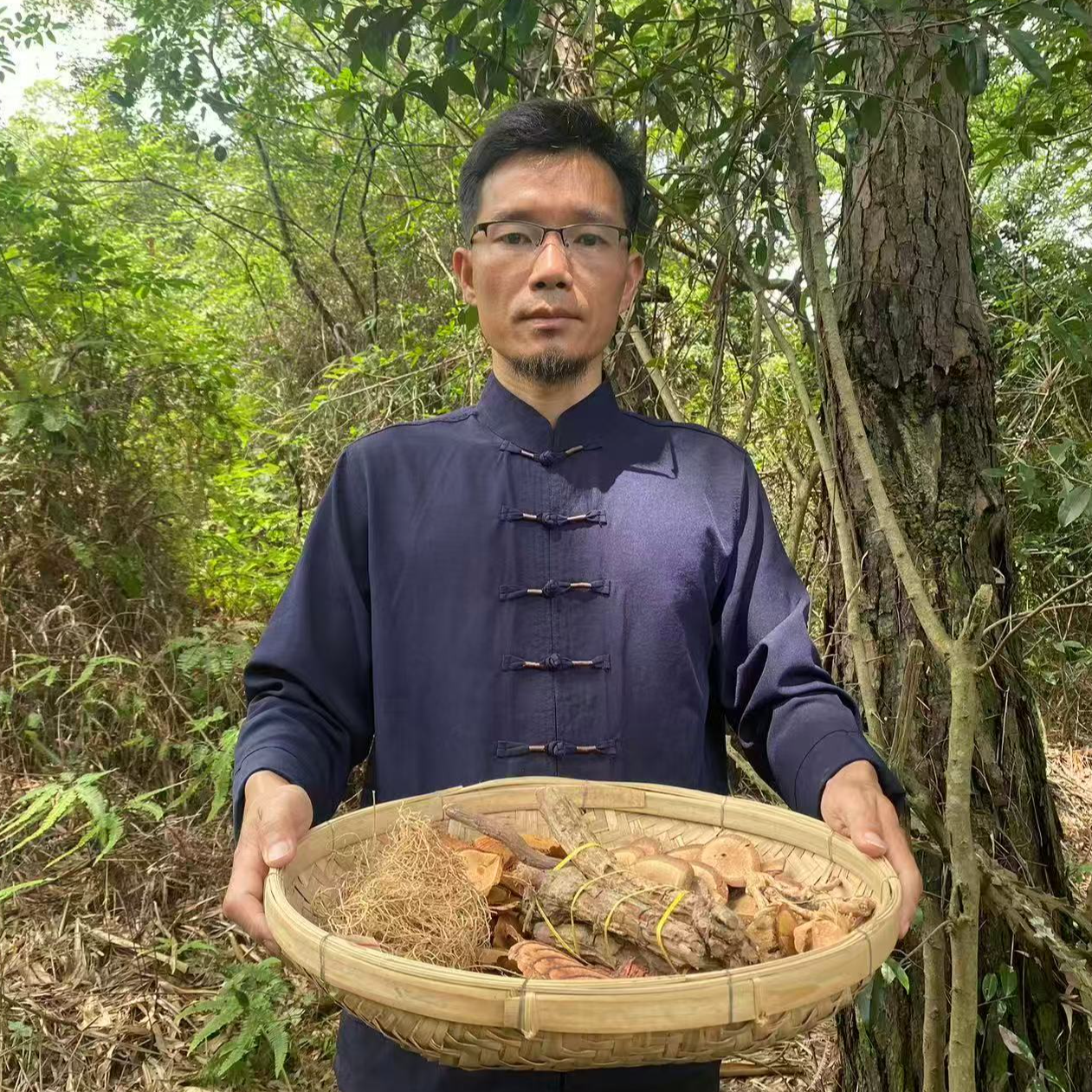 黎老师新鲜山货手工砍晒的材料泡酒外用
