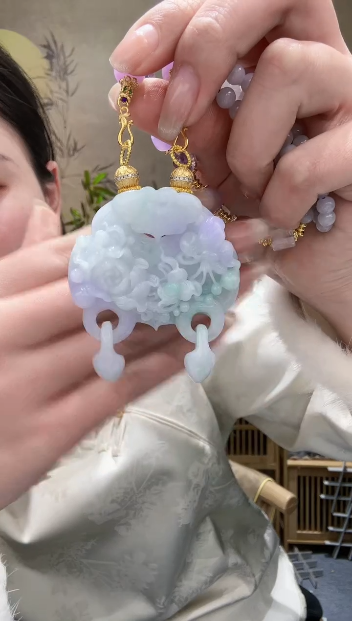 【闪购商品】翡翠颈饰未镶嵌吊坠