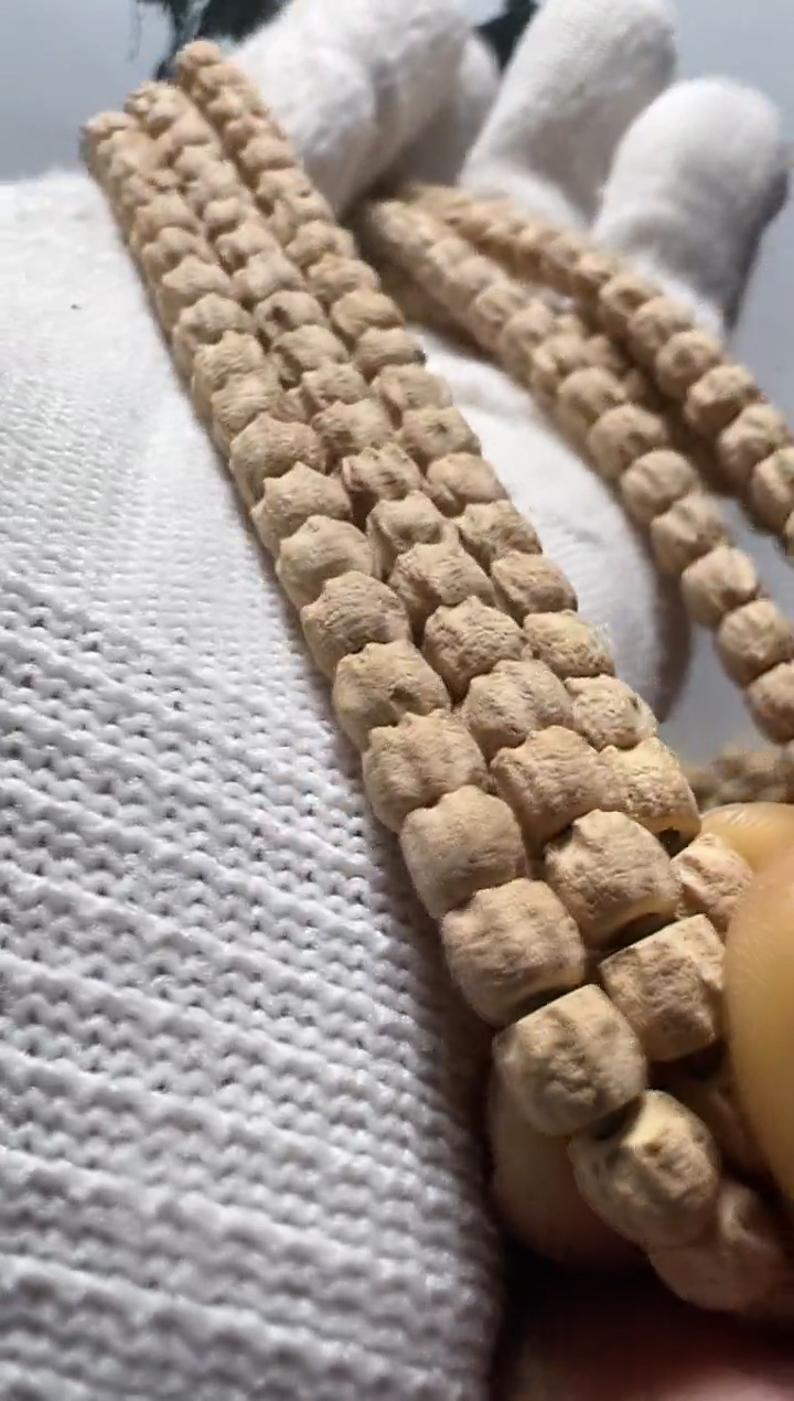 【闪购商品】柏香籽/百香籽吊坠G红麻皮顺纹