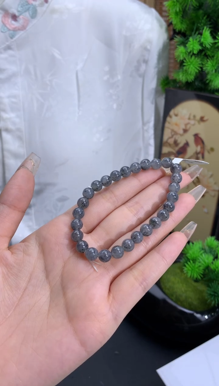 【闪购商品】翡翠手链未镶嵌卡6.7mm