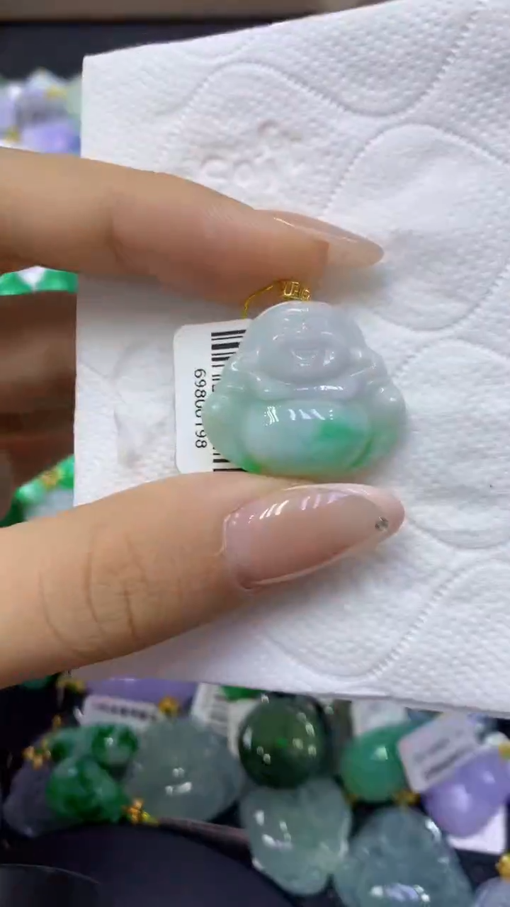 颈饰18K金镶嵌翡翠天然缅甸翡翠A货