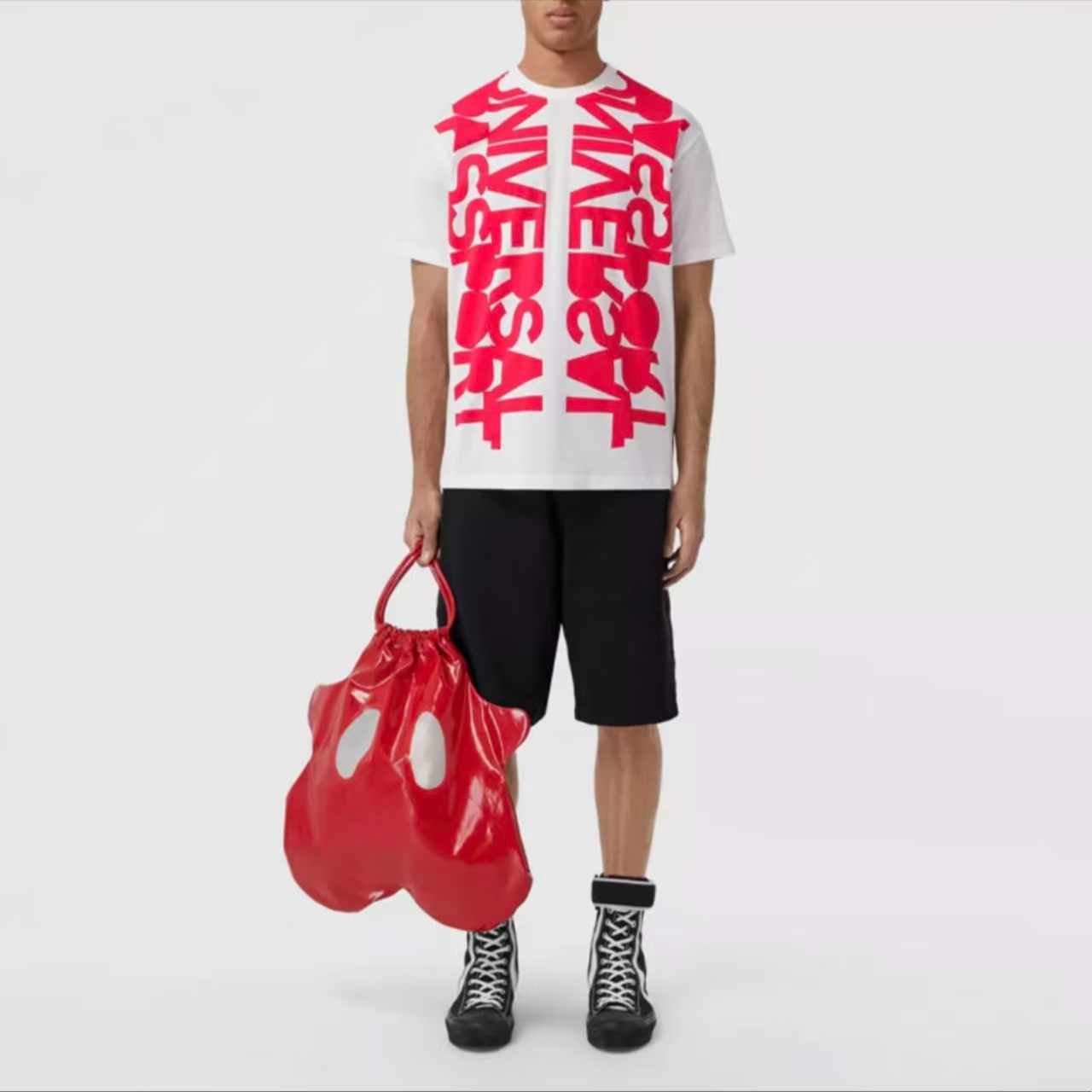 95新 BURBERRY/博柏利 巴宝莉 红色字母印花短袖 S 码/dd947