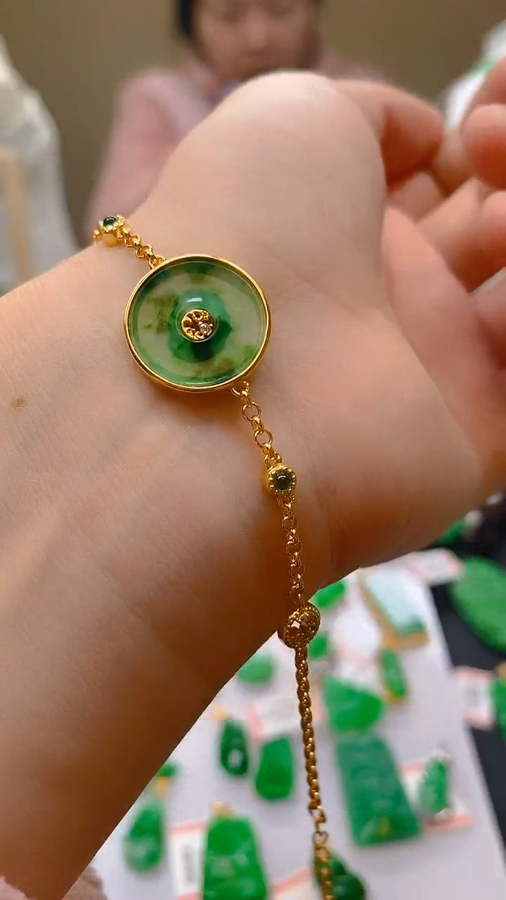 【闪购商品】翡翠颈饰未镶嵌新号开播，全场乱卖