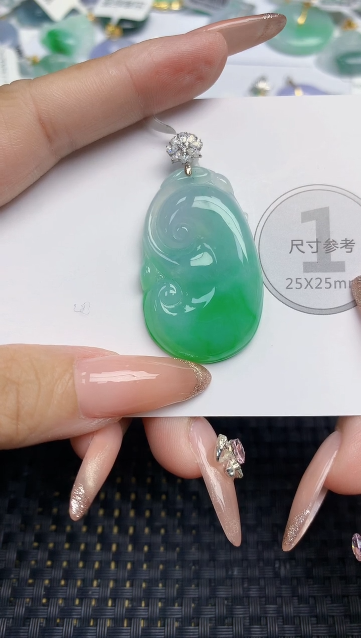 颈饰18K金镶嵌翡翠S*Y天然缅甸A货翡翠百元以上9元证书费自理